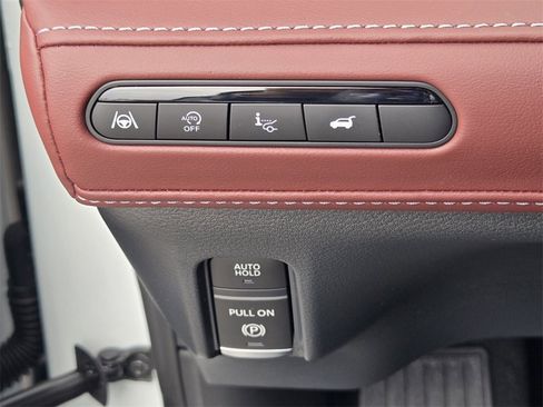 New 2026 INFINITI QX80 Autograph w/ Premium Cargo Package image 22