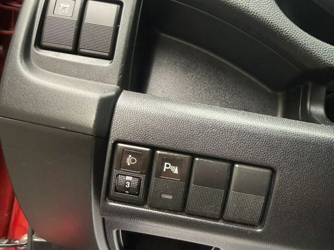 Used 2013 MAZDA MAZDA5 Grand Touring image 21