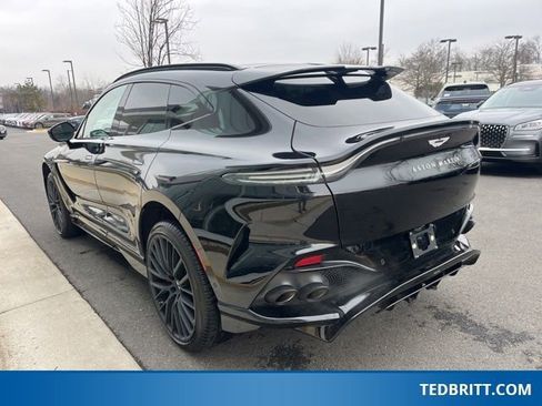 Used 2024 Aston Martin DBX 707 image 6