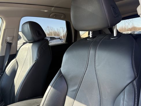 Used 2019 Acura RDX AWD w/ Technology Package image 3