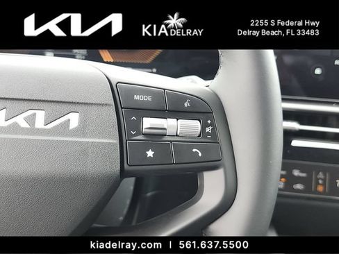 New 2026 Kia Sportage EX w/ EX Panorama Roof Package FWD image 28
