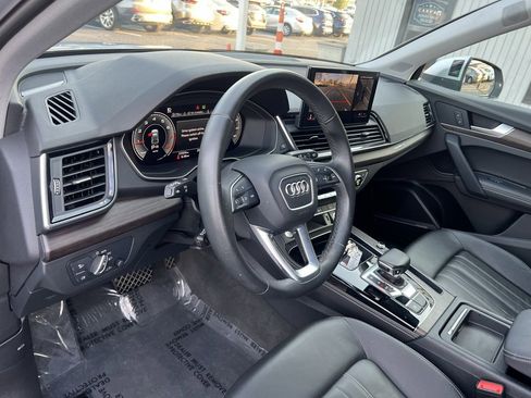 Used 2022 Audi Q5 2.0T Premium Plus image 11