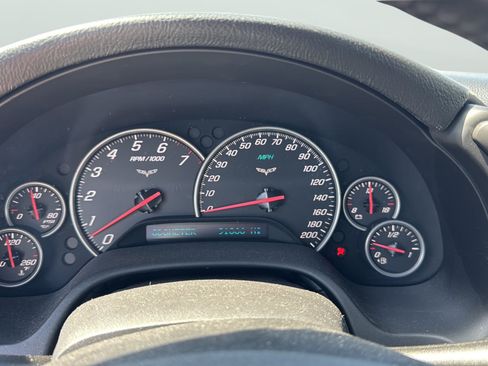 Used 2008 Chevrolet Corvette Coupe RWD image 29