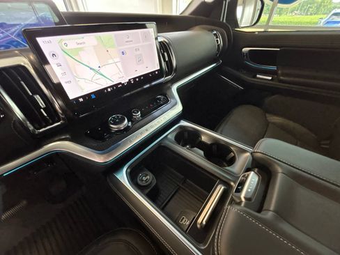 New 2026 Ford Expedition Platinum w/ Stealth Performance Package AWD/4WD image 26