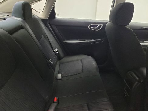 Used 2019 Nissan Sentra SV w/ Special Edition Package FWD image 19