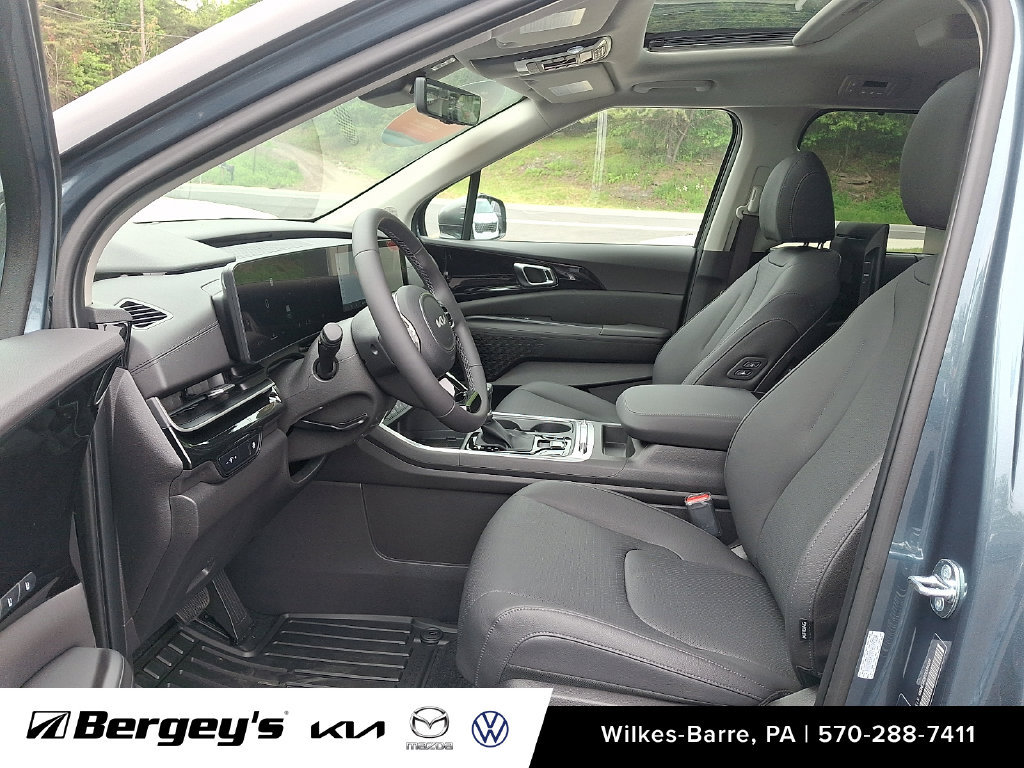 Used 2026 Kia Carnival SX Prestige FWD image 10