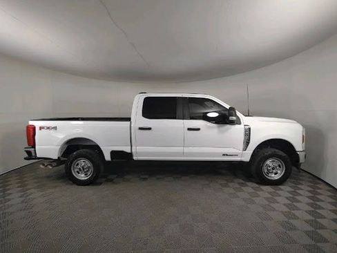 Used 2025 Ford F250 XL w/ FX4 Off-Road Package AWD/4WD image 10