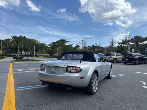 Used 2007 MAZDA MX-5 Miata Touring image 5