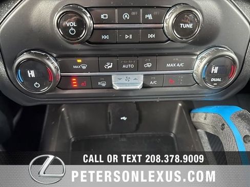 Used 2023 Ford Bronco Outer Banks w/ Sasquatch Package image 13