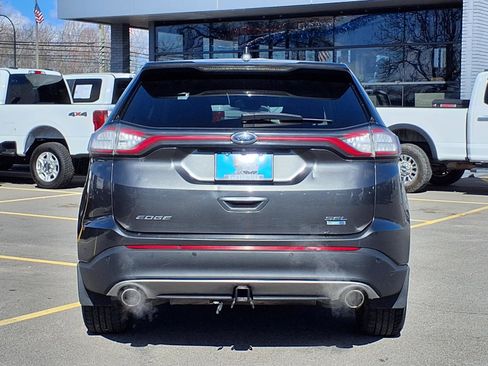 Used 2017 Ford Edge SEL image 22