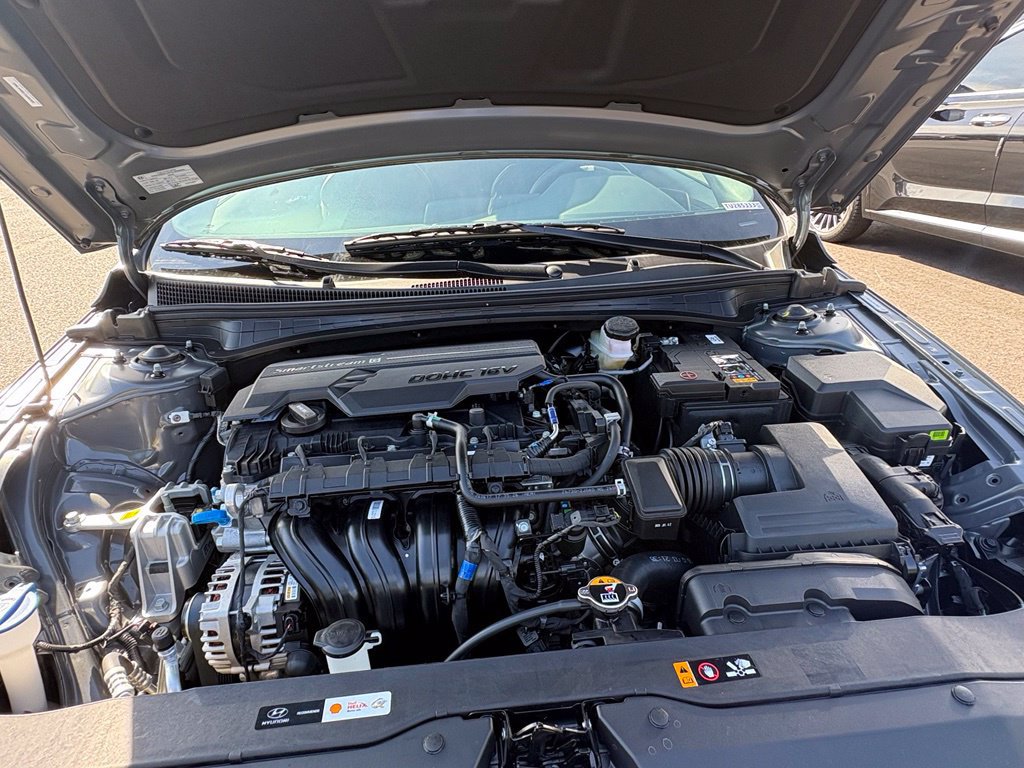 New 2026 Hyundai Elantra SEL Sport FWD image 24