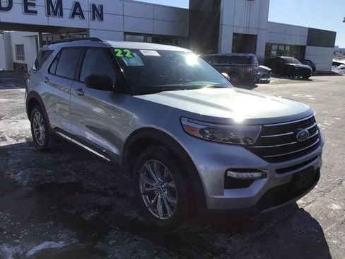 Certified 2022 Ford Explorer XLT w/ Equipment Group 202A image 1