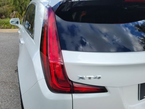 Used 2019 Cadillac XT4 Luxury image 10