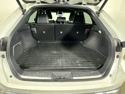 Used 2022 Toyota Venza Limited AWD/4WD image 31