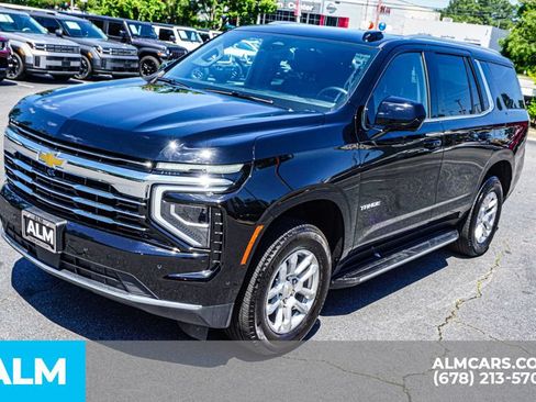Used 2025 Chevrolet Tahoe LT AWD/4WD image 15