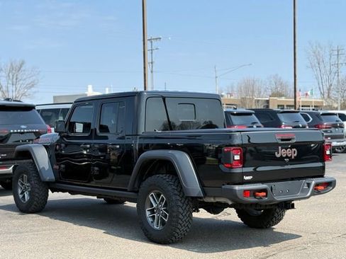 Used 2024 Jeep Gladiator Mojave w/ Convenience Group image 50