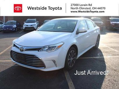 Used 2017 Toyota Avalon XLE w/ All Weather Liner Package