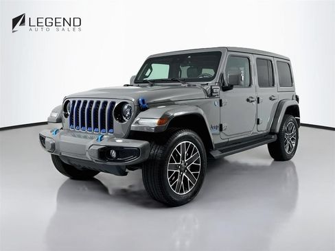 Used 2023 Jeep Wrangler Unlimited Sahara AWD/4WD image 1