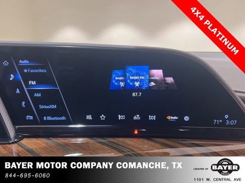 Used 2023 Cadillac Escalade Premium Luxury Platinum image 12