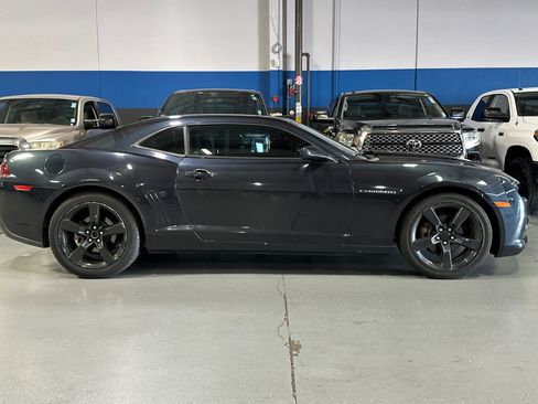Used 2014 Chevrolet Camaro LS RWD image 3