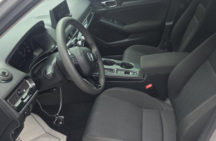 Used 2025 Honda Civic LX image 5