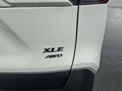 Certified 2025 Toyota RAV4 XLE AWD/4WD image 28