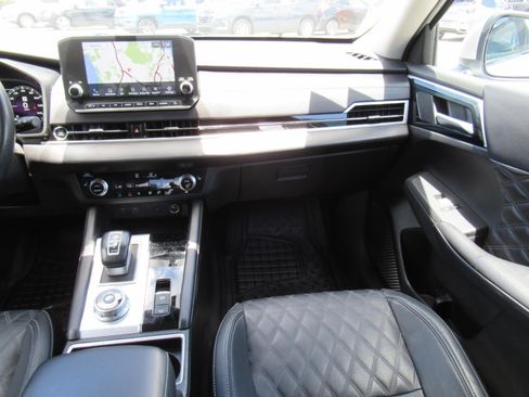 Used 2023 Mitsubishi Outlander SEL FWD image 14
