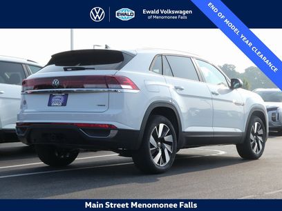 New 2025 Volkswagen Atlas Cross Sport SE