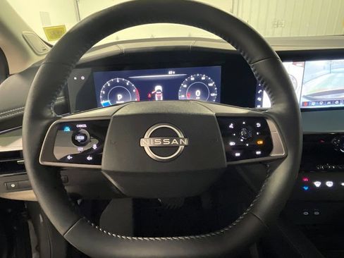Used 2025 Nissan Murano SL AWD/4WD image 35