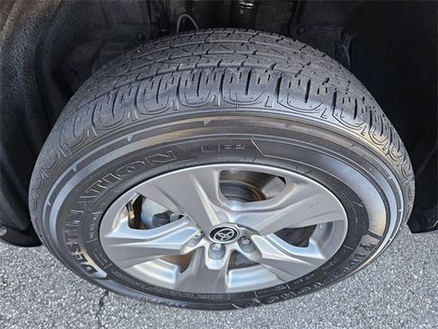 Used 2024 Toyota RAV4 XLE image 19