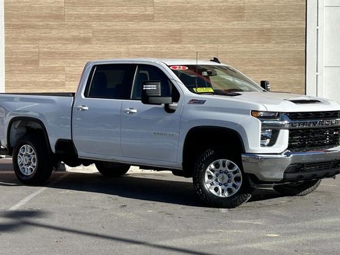 Used 2023 Chevrolet Silverado 2500 LT image 1
