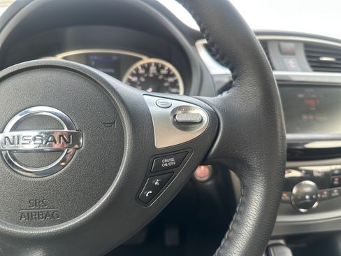 Used 2019 Nissan Sentra SV FWD image 32