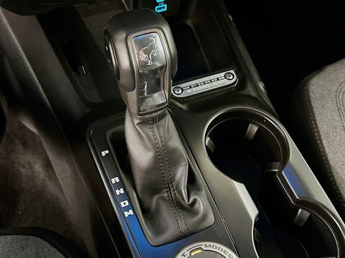 Used 2025 Ford Bronco Big Bend image 25