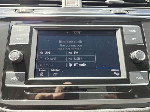 Used 2024 Volkswagen Tiguan S FWD image 4