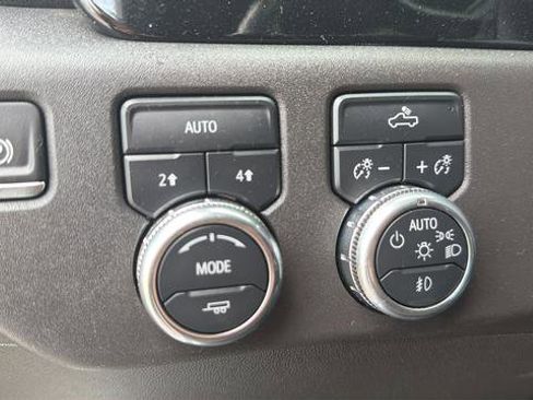 Used 2024 GMC Sierra 1500 Elevation AWD/4WD image 30