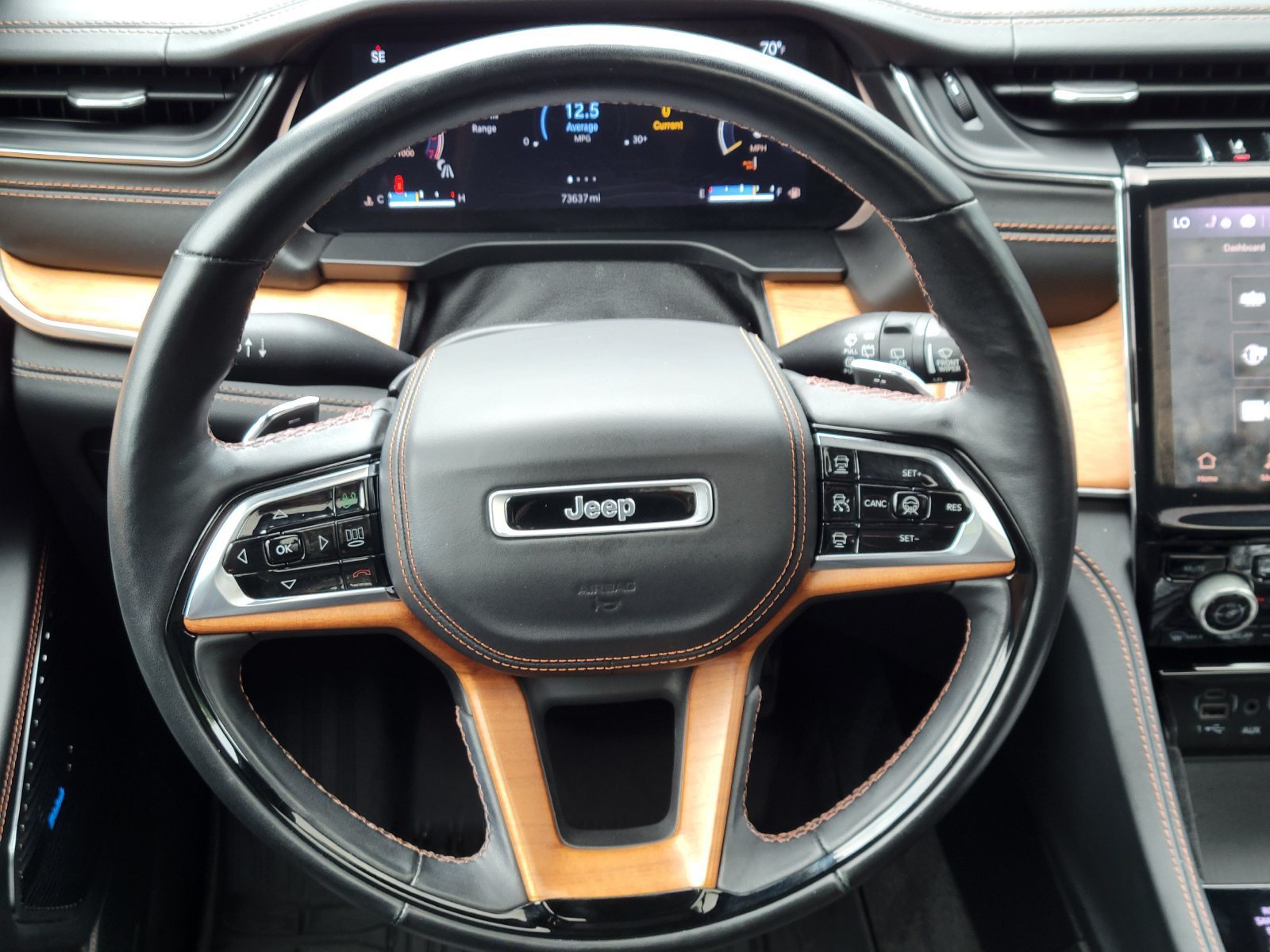 Used 2021 Jeep Grand Cherokee L Summit AWD/4WD image 30