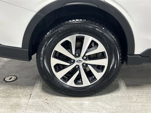 Certified 2022 Subaru Outback Premium w/ Popular Package #1 image 12