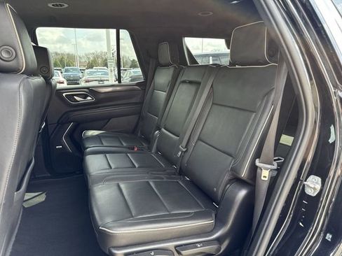 Used 2022 GMC Yukon SLT AWD/4WD image 25