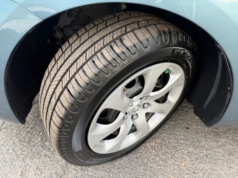 Used 2010 MAZDA MAZDA3 i Sport image 19