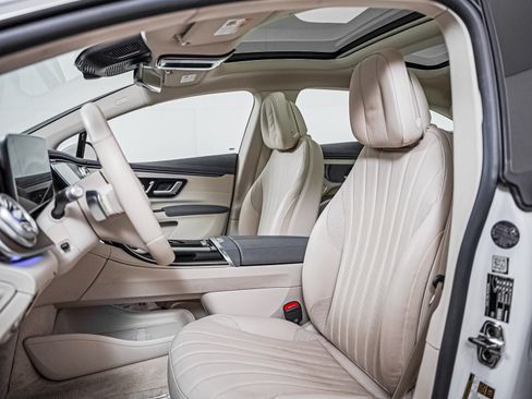 Certified 2022 Mercedes-Benz EQS 450+ Sedan image 11