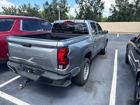 Used 2024 Chevrolet Colorado W/T w/ Technology Package RWD image 8