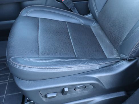 Used 2024 Chevrolet Suburban High Country w/ Advanced Technology Package image 20