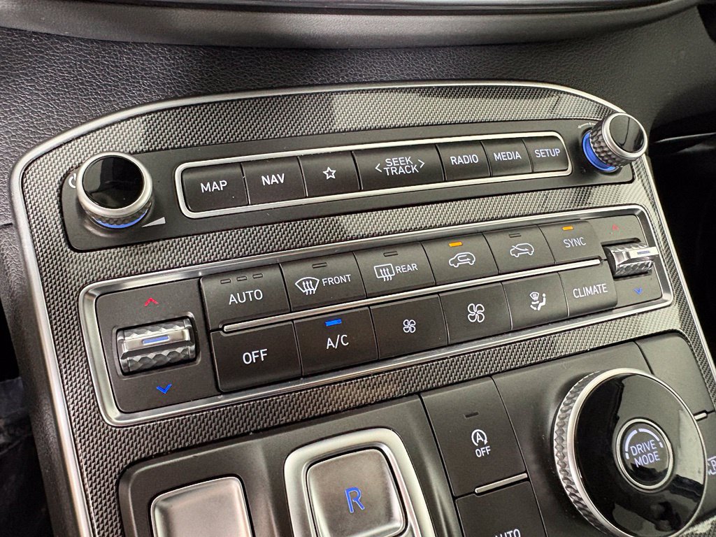 Used 2023 Hyundai Santa Fe SEL FWD image 32