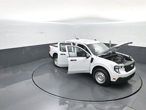 New 2026 Ford Maverick XL image 33