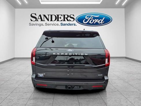 New 2025 Ford Expedition Max Active image 2