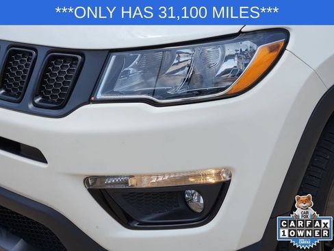 Used 2021 Jeep Compass Latitude w/ Sun and Sound Group FWD image 9