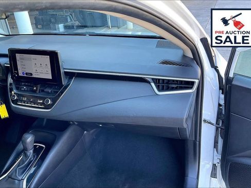 Used 2023 Toyota Corolla LE FWD image 16