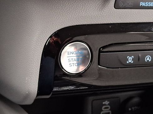 Certified 2024 Ford Escape Active w/ Tech Pack #1 image 19