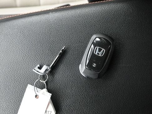 Used 2025 Honda CR-V Sport Touring image 23