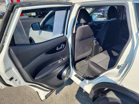 Certified 2017 Nissan Rogue Sport SV w/ SV All-Weather Package image 23